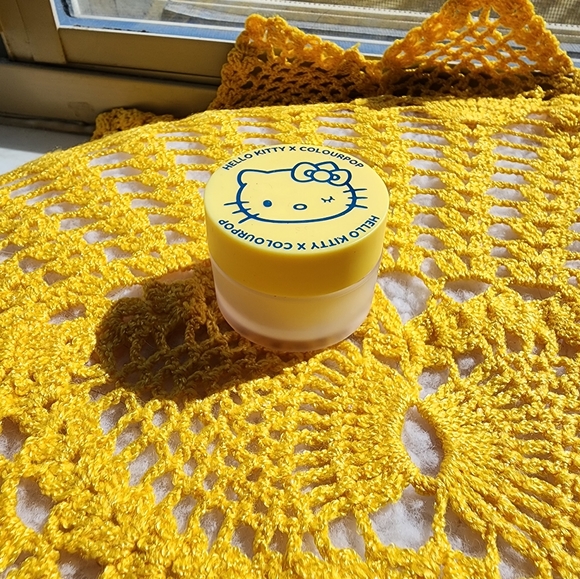 Colourpop Hello Kitty Pineapple Pop Lip Scrub - Picture 2 of 3